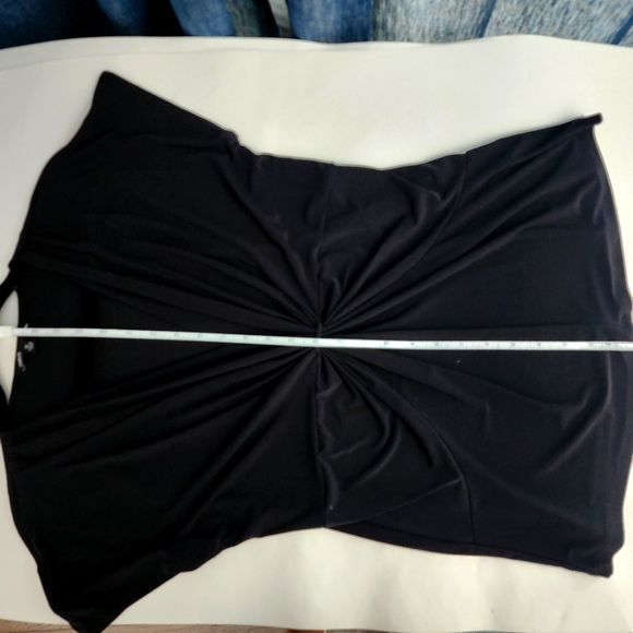 Chaus medium flattering cinched top like new - Picture 6 of 7